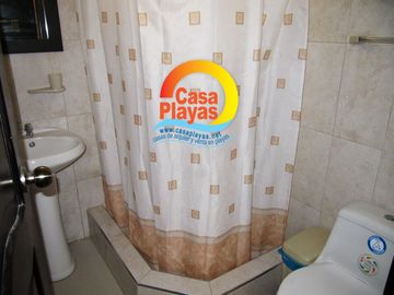 Casa de Venta en Playas, Ciudadela Cerrada con Salida Al Mar