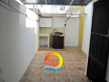 Casa de Venta en Playas, Ciudadela Cerrada con Salida Al Mar