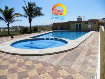 Casa de Venta en Playas, Ciudadela Cerrada con Salida Al Mar