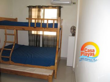 Casa de Venta en Playas, Ciudadela Cerrada con Salida Al Mar