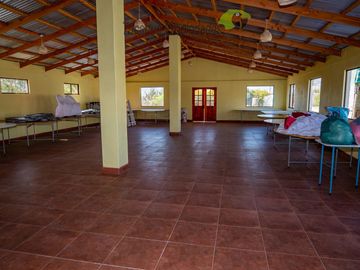 Centro de eventos 5.000 m2, a 25 minutos de La Serena. $340 millones