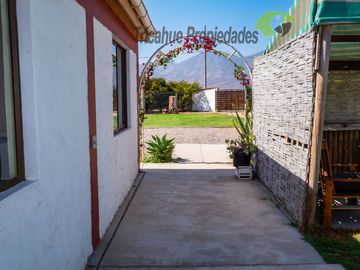 Centro de eventos 5.000 m2, a 25 minutos de La Serena. $340 millones