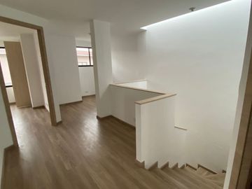 VENDO HERMOSA CASA PARA ESTRENAR - VALLE DE LOS CHILLOS