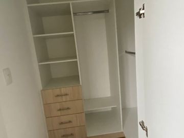 VENDO HERMOSA CASA PARA ESTRENAR - VALLE DE LOS CHILLOS