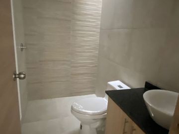 VENDO HERMOSA CASA PARA ESTRENAR - VALLE DE LOS CHILLOS