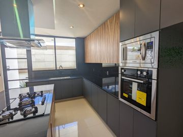 Se Vende Casa en Paseo Altozano, Avenida Montaña Monarca, Morelia, Michoacán, México
