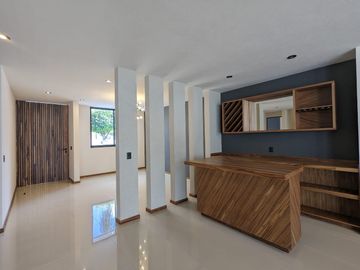 Se Vende Casa en Paseo Altozano, Avenida Montaña Monarca, Morelia, Michoacán, México