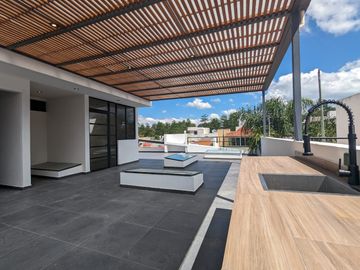 Se Vende Casa en Paseo Altozano, Avenida Montaña Monarca, Morelia, Michoacán, México