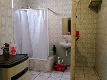 SE VENDE CASA EN LA URBANIZACION PALAO - SMP - AT: 211M2