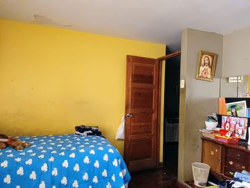 SE VENDE CASA EN LA URBANIZACION PALAO - SMP - AT: 211M2