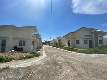 VISTA VERDE SUBDIVISION - BUNGALOW UNIT - MODEL 1