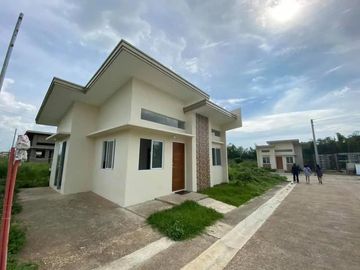 VISTA VERDE SUBDIVISION - BUNGALOW UNIT - MODEL 1