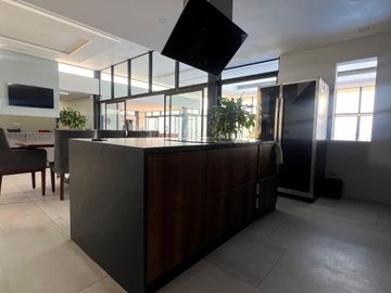 Mira - Carchi - De Venta Hermosa Finca Aguacatera con Casa Moderna de 500m2