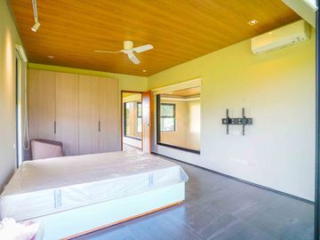 MANILA SOUTHWOODS RESIDENTIAL ESTATE 4BR HOUSE FOR SALE - CARMONA CAVITE