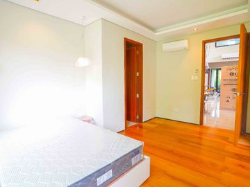 MANILA SOUTHWOODS RESIDENTIAL ESTATE 4BR HOUSE FOR SALE - CARMONA CAVITE