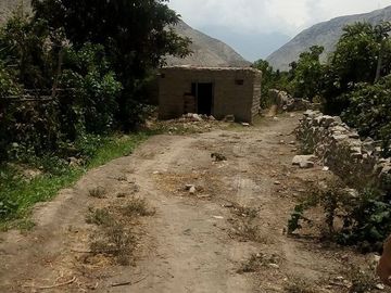 HERMOSO TERRENO EN LUNAHUANA ANEXO CATAPALLA A PIE DE CERRO