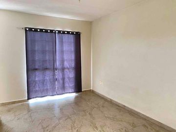 CASA EN VENTA EN RESIDENCIAL EL DORADO, SALIA A SILAO, PUERTO INTERIOR,FRACC. PRIVADO, EN LEÓN GTO