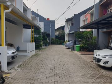 RUMAH DIJUAL 2 LANTAI READY STOK DI JATIASIH BEKASI