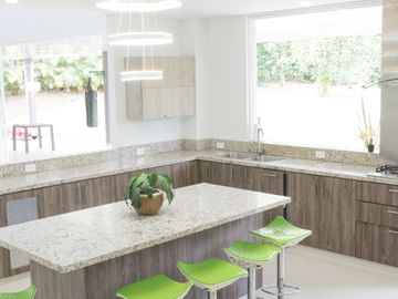VENTA  CASA -  JAMUNDI - MODERNA