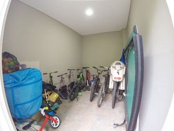 VENTA  CASA -  JAMUNDI - MODERNA