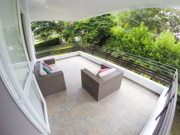 VENTA  CASA -  JAMUNDI - MODERNA