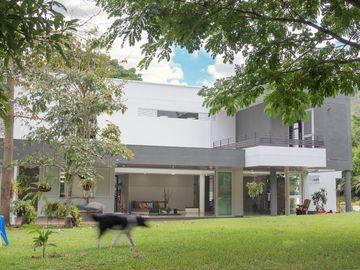 VENTA  CASA -  JAMUNDI - MODERNA