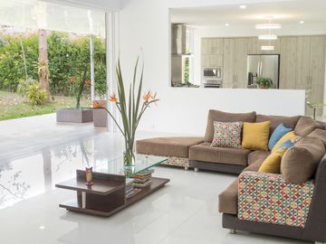 VENTA  CASA -  JAMUNDI - MODERNA