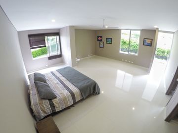 VENTA  CASA -  JAMUNDI - MODERNA
