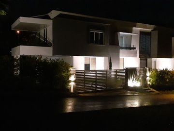 VENTA  CASA -  JAMUNDI - MODERNA