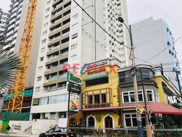 ID: 1062009 Departamento + Cochera En Av Arequipa Cruce Con Cesar Vallejo