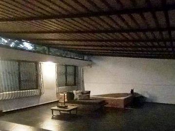 VENTA DE HERMOSA CASA LA FLORA