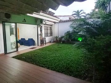 VENTA DE HERMOSA CASA LA FLORA