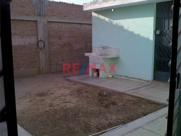 Alquilo Casa De Campo- Reque C.Rivera