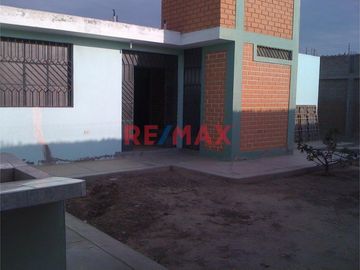 Alquilo Casa De Campo- Reque C.Rivera