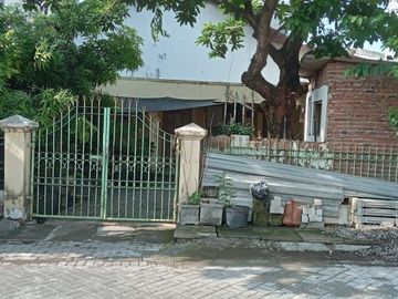 Rumah Hitung Tanah Dijalan Ketintang Baru Gayungan Surabaya