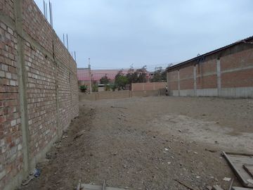Terreno industrial con titulo en Puente Piedra zapallal