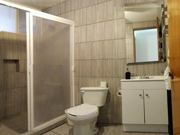 COMODA YFUNCIONAL CASA EN CLUB DE GOLF