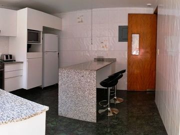 COMODA YFUNCIONAL CASA EN CLUB DE GOLF