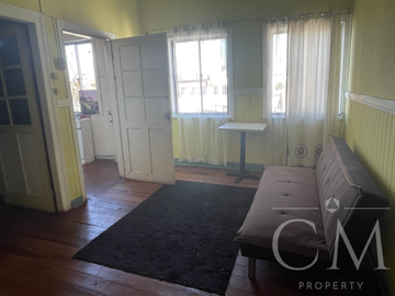 Casa en Barrio Comercial Cochrane Ideal Inversionista