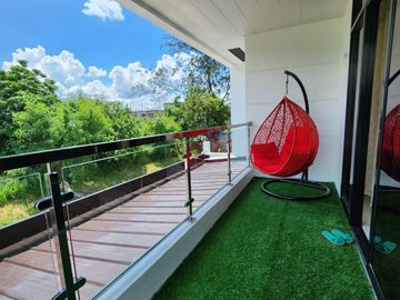 Pre-owned Fully Furnished 4-Bedroom House and Lot for sale in Sta. Rosa Laguna