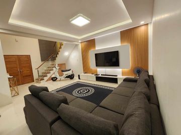 Pre-owned Fully Furnished 4-Bedroom House and Lot for sale in Sta. Rosa Laguna