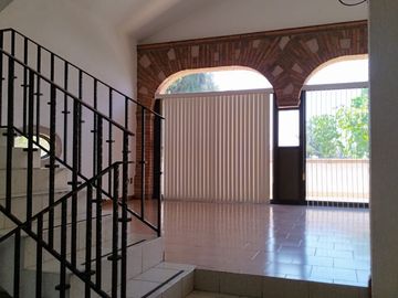 CASA EN VENTA EN SANTA MARIA. FRACCIONAMIENTO PRIVADO