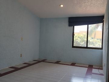 CASA EN VENTA EN SANTA MARIA. FRACCIONAMIENTO PRIVADO