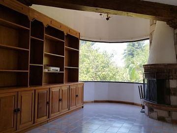 CASA EN VENTA EN SANTA MARIA. FRACCIONAMIENTO PRIVADO