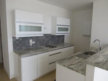 Vendo hermoso departamento de estreno en Playas General Villamil (J Luna)