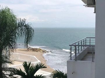 Vendo hermoso departamento de estreno en Playas General Villamil (J Luna)