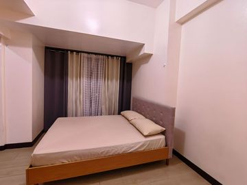 One (1)-Bedroom Condo Unit at Greenbelt Hamilton for SALE