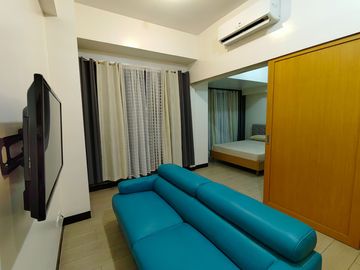 One (1)-Bedroom Condo Unit at Greenbelt Hamilton for SALE