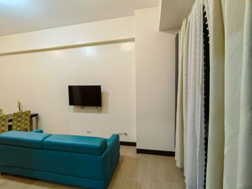 One (1)-Bedroom Condo Unit at Greenbelt Hamilton for SALE
