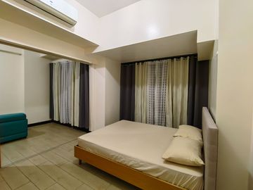 One (1)-Bedroom Condo Unit at Greenbelt Hamilton for SALE